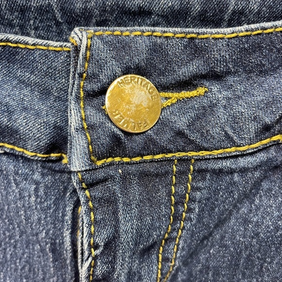 Falmer heritage high rise Faded/distressed/cuffed denim shorts ladies sz - Picture 4 of 6